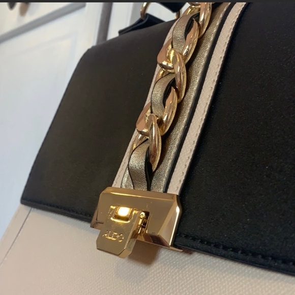 Aldo crossbody bag - Picture 3 of 3